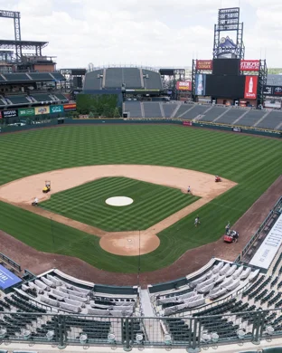 Los Angeles Dodgers vs. Milwaukee Brewers